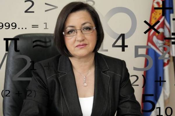 Srpska ministarka ne zna da računa: Pogledajte kako množi Snežana Bogosavljević!