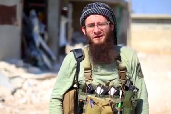 Sin poznatog američkog režisera ratuje u Siriji – za teroriste