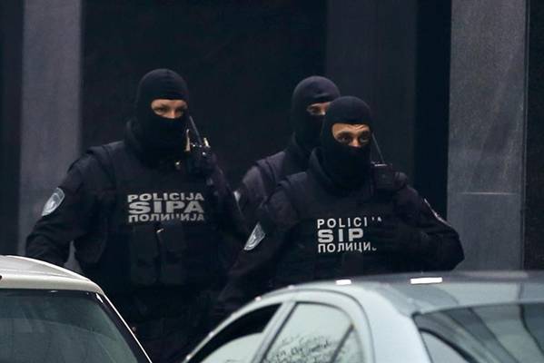 SIPA uhapsila dvije osobe na Sarajevskom aerodromu