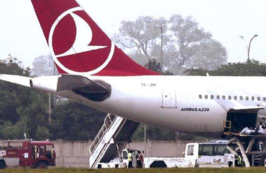 Nakon drame iznad Sarajeva: Turci zadržani na aerodromu da bi se otrijeznili