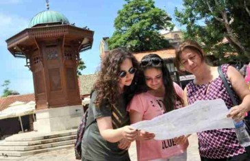 Turisti o Sarajevu: ‘Ljudi su malo zbunjeni, ne žele reći zdravo…’