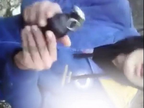Djeca u Bihaću “igrali” se bombama, sve snimili i postavili na Facebook (VIDEO)
