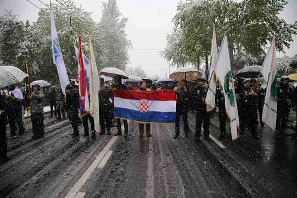 Borci okončali proteste u Sarajevu: Vlada Federacije dobila rok