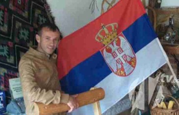 Da je Bošnjak bio bi terorista: Jovan Jezdić rušio i palio prvog dana Bajrama, nije ni dana proveo iza rešetaka
