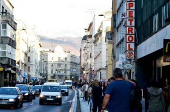 Još dva napada na turiste: U centru Sarajeva brutalno pretučen i opljačkan Amerikanac te…
