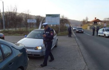 FAŠISTIČKI: Policija u Banja Luci zlostavljala svatove zbog zastave sa ljiljanima…