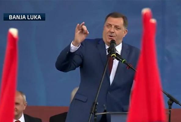 OVAKO DODIK IZMIŠLJA ZAVJERE: “Posjeta Lavrova odgođena zbog BAKIRA IZETBEGOVIĆA i sugestije AMERIKANACA”