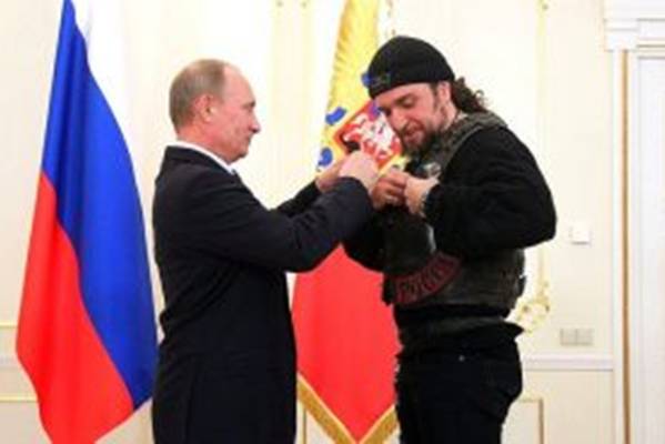 Jedini čovijek koji kod Putina ulazi bez kucanja