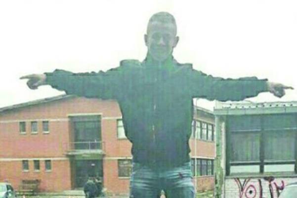 Haris Adilović, sin močnog švercera cigareta, skače po džipu načelnika policije