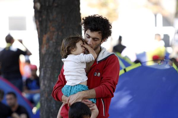 Beograđanki je prišao Sirijac sa malim djetetom i molio za pomoć, a ona ga je odbila. Onda se desilo čudo