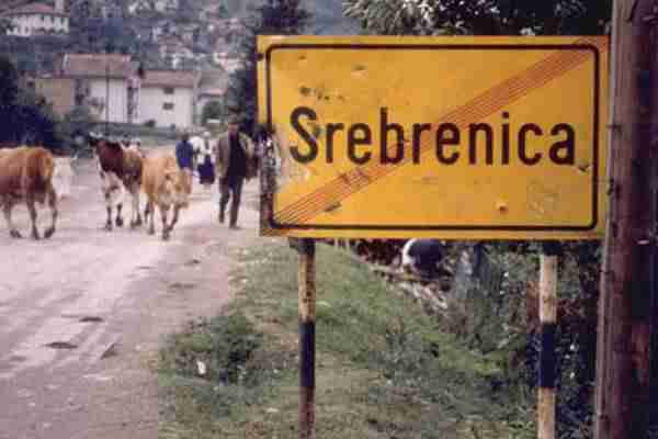 Ko je kriv za Srebrenicu i može li se genocid oprostiti? Može, ali samo onda…
