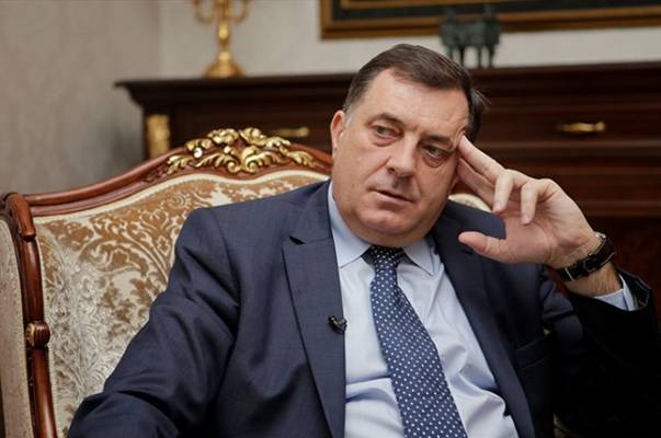 DODIK JE OČAJAN, RASKUKAO SE RUSIMA, VISOKE PREDSTAVNIKE NAZVAO KRIMINALCIMA: “BiH je upala u mulj i žabokrečinu, Bakir želi…