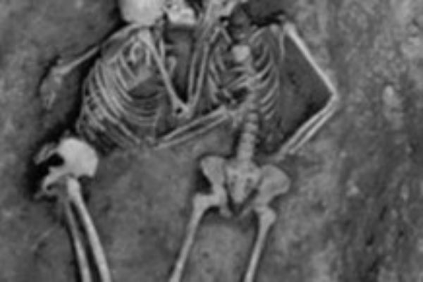 Ovaj par je živ zakopan: Kad su ih iskopali 2.800 godina kasnije, istraživači nisu mogli vjerovati očima!
