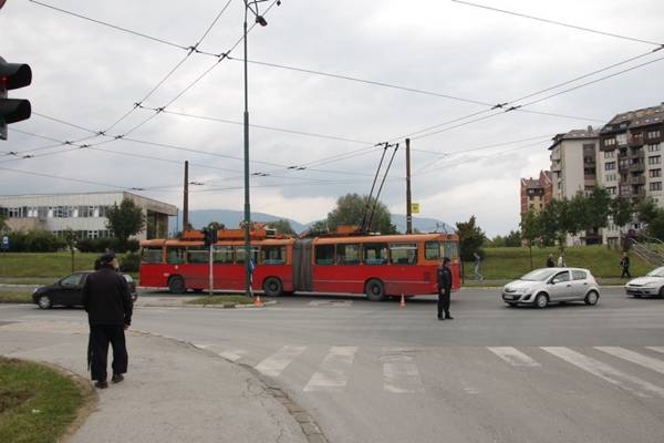 Sarajevo: Trolejbus udario pješakinju kod Fahdove džamije