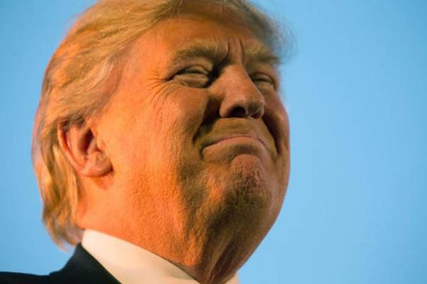Zašto je lice Donaldu Trumpu narandžast?