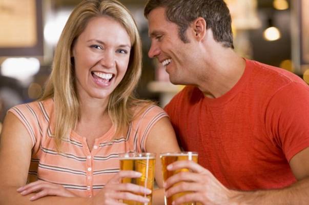 Ko više pije, žene ili muškarci: Rezultati će vas iznenaditi