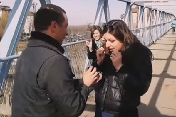 (Video) Teško za gledati: Evo kako to izgleda kada prosidba krene po zlu…