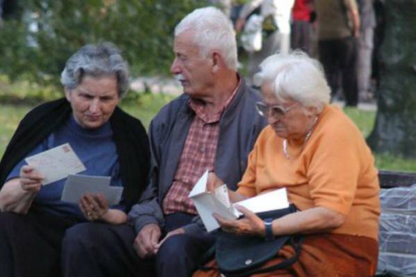 NOĆNA MORA MILORADA DODIKA: U Republici Srpskoj izjednačen broj radnika i penzionera!