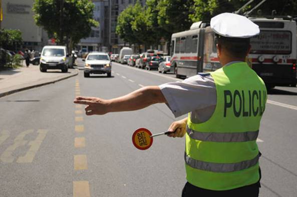 Potezi koji otkrivaju nečasne namjere policajca