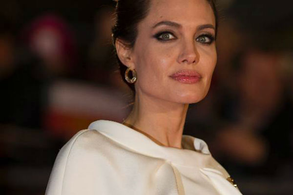 NJEN JELOVNIK ZAPREPASTIO JE SVE: EVO ŠTA ANGELINA JOLIE POJEDE ZA JEDAN CIJELI DAN!