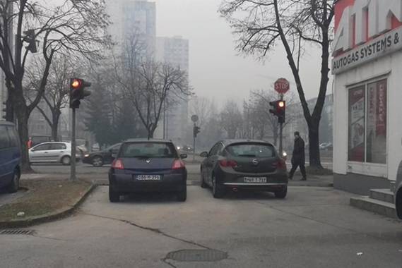 Samo kod nas: Najbeskorisniji semafori u Sarajevu