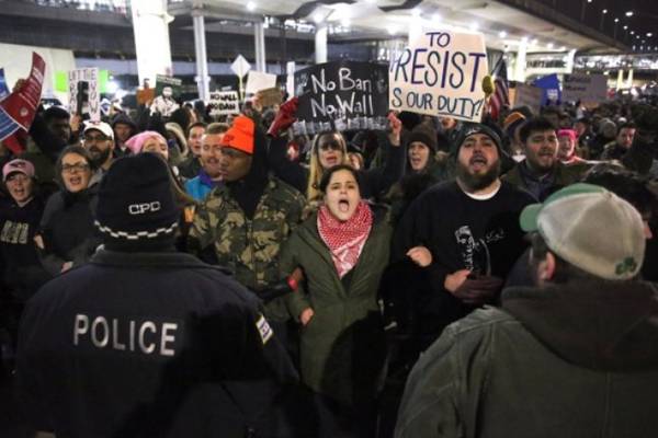 Širom Amerike protesti zbog zabrane ulaska muslimanskim imigrantima