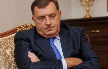 DODIK U PANIČNOM STRAHU OD SANKCIJA: “Verbalni sukobi neće ugroziti mir u BiH, RS nema plan za secesiju”!