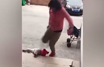 STRAŠNO:Majka udarala bebu nogom jer je plakala