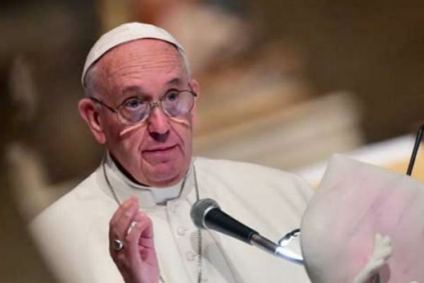 NIJEMCI SE PRIDRUŽILI UKRAJINCIMA: Ne prestaju žestoke kritike na račun pape Franje, reagovala i ministrica Baerbock