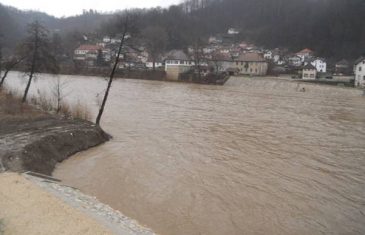 Vodostaj Bosne i njenih pritoka u porastu, ali su još u svojim koritima