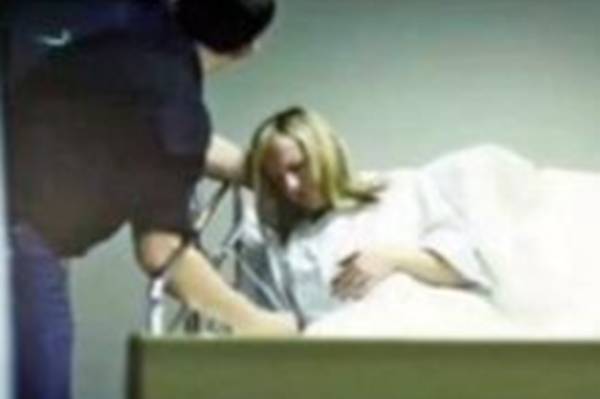 Majku su proglasili mrtvom tokom porođaja, ali 24 sata poslije se događa nezamislivo!(VIDEO)