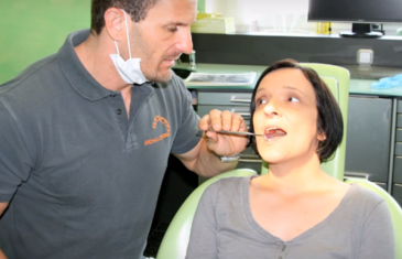 Nije prala zube 15 godina, prizor je i doktora šokirao (VIDEO)