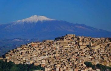 ZVUČI BIZARNO ALI JE ISTINITO: Jedan predivan planinski gradić u Italiji deli kuće i to POTPUNO besplatno! Evo kako da i vi dobijete jednu