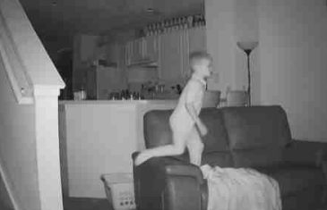OTAC JE PRIMJETIO NEŠTO ČUDNO: Pa je postavio kameru da vidi šta mu sin radi u dva ujutru!(VIDEO)