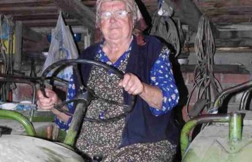 NAKON TRAGIČNE SMRTI SINA JEDINCA: “Vozila sam traktor punih 40 godina i to kako bih preživjela”