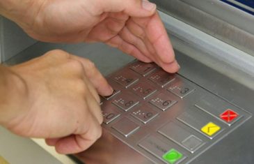 Ako vidite da bankomat izgleda OVAKO: NIPOŠTO NE UBACUJTE KARTICU i ne dižite novac!