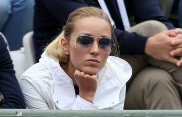 STARE FOTOGRAFIJE: Pogledajte kako je Jelena Đoković izgledala prije braka s Novakom!