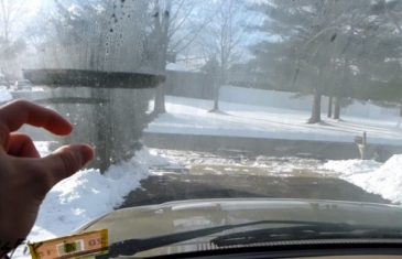 Genijalan trik kako spriječiti zamagljivanje stakla na autu (VIDEO)
