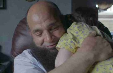 VIDEO Kalifornija: Mohamed godinama udomljava djecu koja će umrijeti  “I oni imaju dušu”