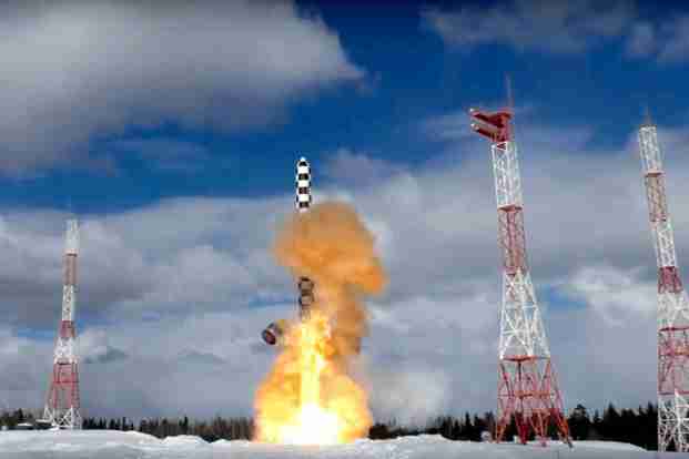 MEDIJI IZ SAD-a JAVLJAJU: Pentagon zabrinut, Rusi lansirali NAJSTRAŠNIJU nuklearnu raketu na svijetu