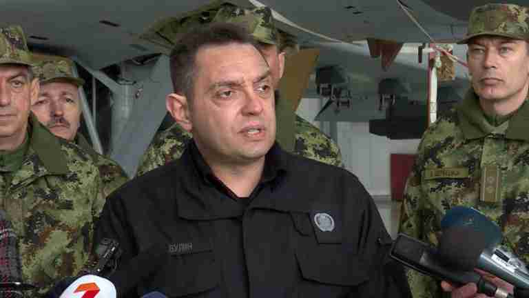 Ministar koji voli slušati četničke pjesme: Aleksandar Vulin o hapšenju generala Atifa Dudakovića