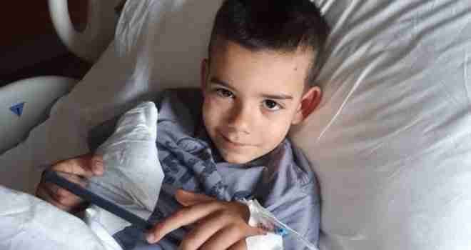 Mali Akil Hadžihalilović nije imao šanse da preživi, no roditelji se nisu predali: Spasili su ga ljekari u Turskoj, ali…