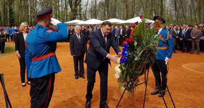 Dodik izazvao incident na komemoraciji za žrtve Jasenovca: ‘Ovo je država srpskog naroda!’