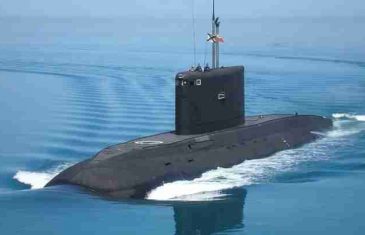 Britanci nisu bombardovali Siriju iz podmornice, nisu smeli da priđu zbog ruskih “Crnih rupa”
