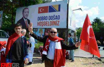GDJE JE NESTALO SARAJEVO: Ulicama grada se vijore turske zastave, na plakatima slike Erdogana…