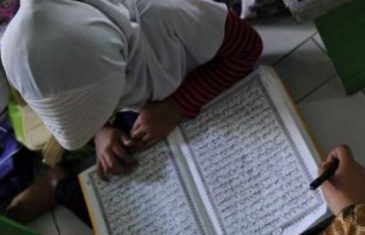 Pismo muslimanke: Očajna sam, volim nemuslimana… Šta da radim? Kako da se šerijatski vjenčamo?