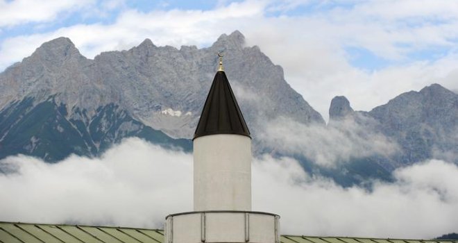 Austrija zatvara džamije i protjeruje imame, može proći samo islam s ‘austrijskim štihom’