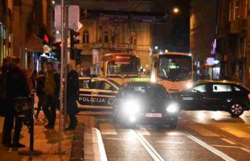 Drama u sarajevskom tramvaju: Adis Šetkić pokušao opljačkati migrante, oni ga pretukli
