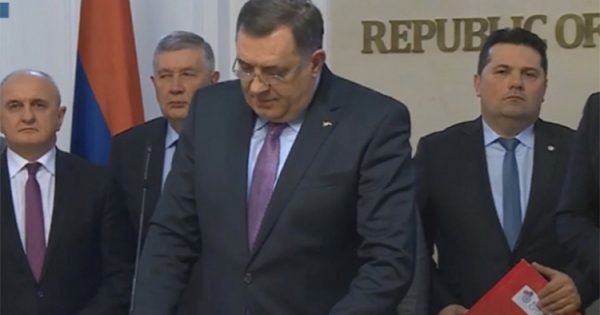 DODIK NAKON SASTANKA SA SRPSKIM STRANAČKIM LIDERIMA : ‘APELACIJA SDA U POTPUNOSTI ANTIUSTAVNA I ANTIDEJTONSKA’!