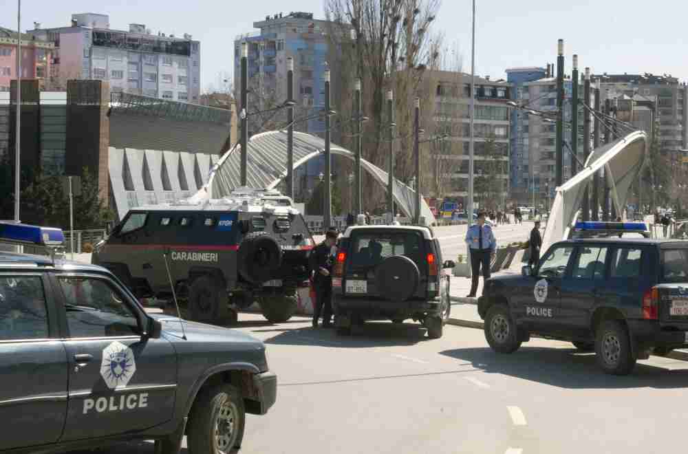 RAZLOG NIJE POZNAT: Ekipa Radio Beograda šest sati držana u pritvoru kosovske policije
